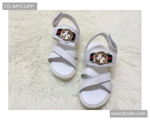 可爱Q版足球明星鞋子设计灵感大揭秘让你成为球场上的时尚焦点